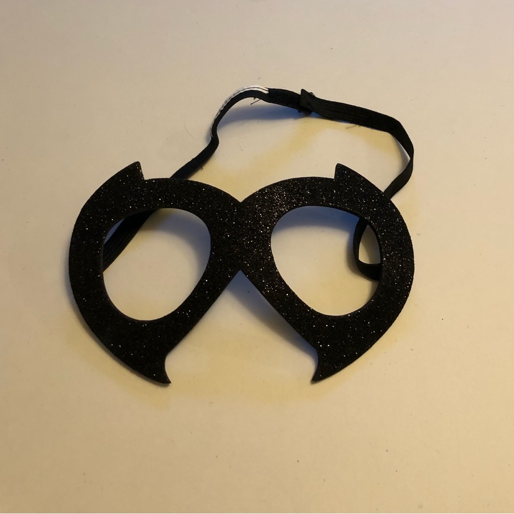 Batgirl glitter mask
